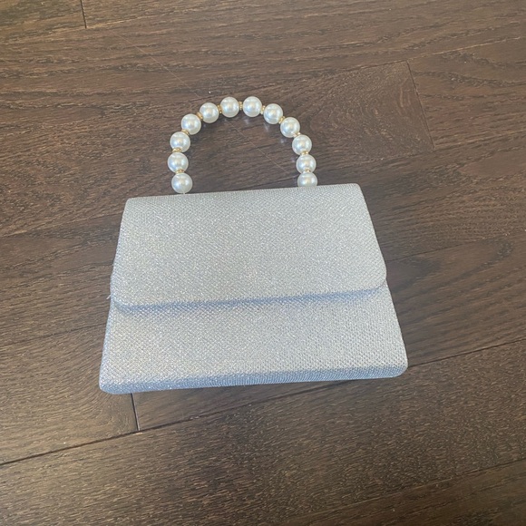 Sparkly silver evening purse - Picture 2 of 4